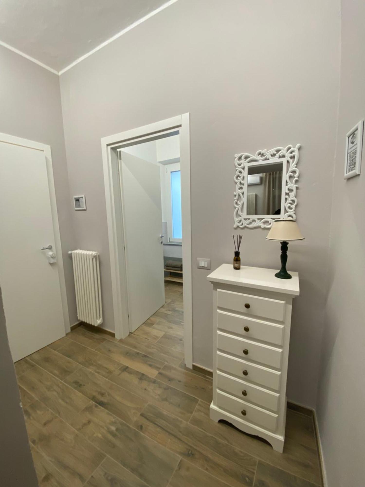 La Casa Nel Vicolo Camera 2 Casale Monferrato Eksteriør billede
